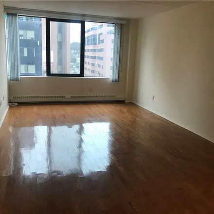 Rent this 1 bed apartment on 1 Martine Avenue in City of White Plains, NY 10606