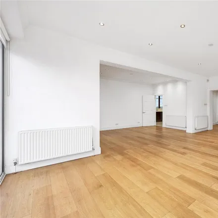 Image 3 - Armitage Road, Childs Hill, London, NW11 8QB, United Kingdom - House for rent