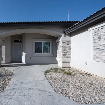Image 3 - 20016 Seneca Road, Apple Valley, CA 92307, USA - House for rent