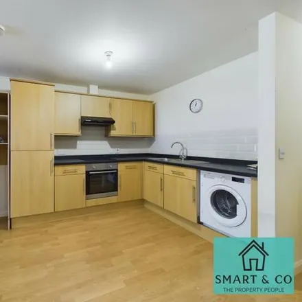 Image 3 - St. James the Less, Uttoxeter Road, Longton, ST3 1PX, United Kingdom - Apartment for sale