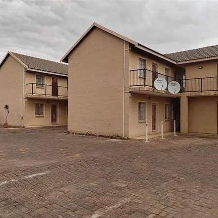 Rent this 1 bed apartment on 248 5th Avenue in Mayville, Pretoria