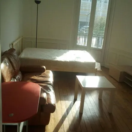 Rent this 3 bed apartment on 53 Boulevard Victor in 75015 Paris, France