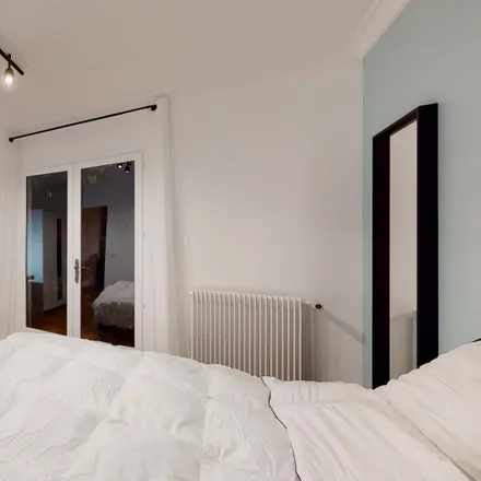 Rent this 8 bed room on 113 Rue des Blancs Vilains in 93100 Montreuil, France