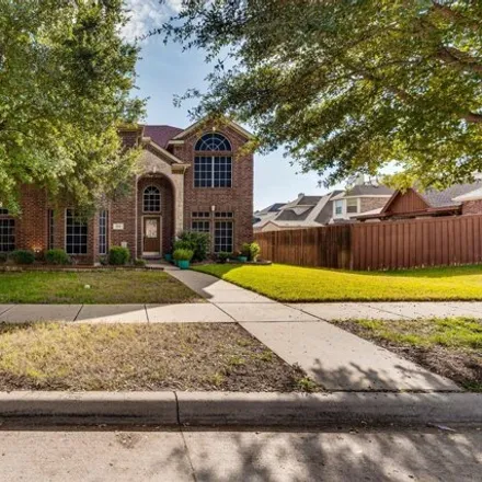 Buy this 5 bed house on 371 Orchard Place in Red Oak, TX 75154