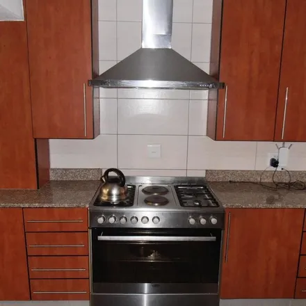 Rent this 4 bed apartment on Dubloon Avenue in Wilgeheuwel, Roodepoort