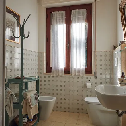 Image 9 - Perugia, Italy - Apartment for rent