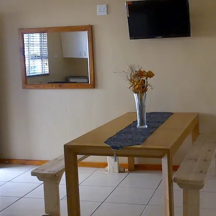 Image 3 - Grassy Park, WC, ZA - Apartment for rent