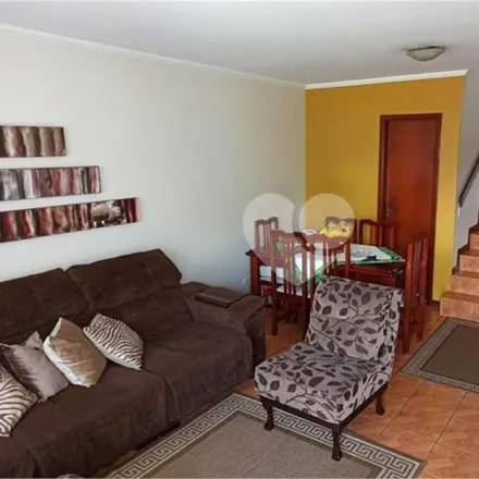 Buy this 3 bed house on Avenida da República 6467 in Guaíra, Curitiba - PR