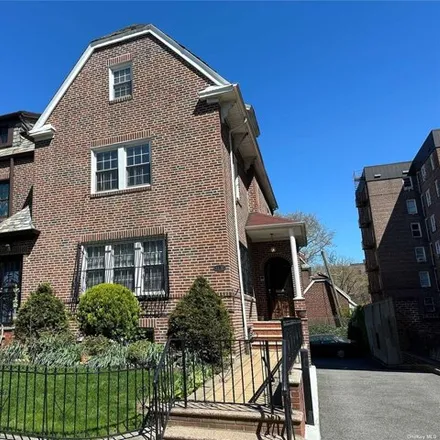 Buy this 5 bed house on 33-45 86th Street in New York, NY 11372
