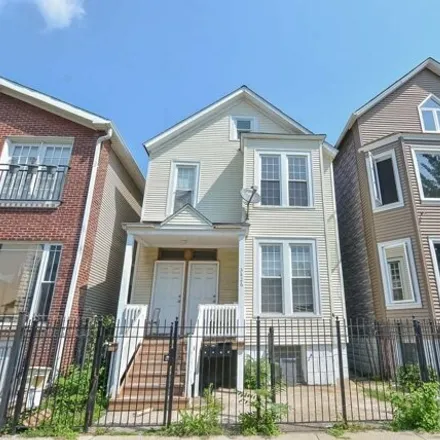 Rent this 3 bed house on 3426 West McLean Avenue in Chicago, IL 60647