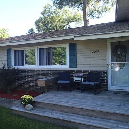 Buy this 4 bed house on 2015 Belmont Drive in Norton Shores, MI 49441