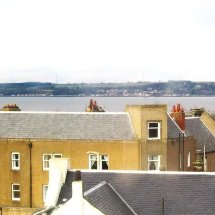 Rent this 2 bed apartment on Bomar Avenue in Bo'ness, EH51 9PP