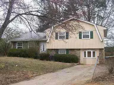 Rent this 3 bed house on 5152 Flemish Court