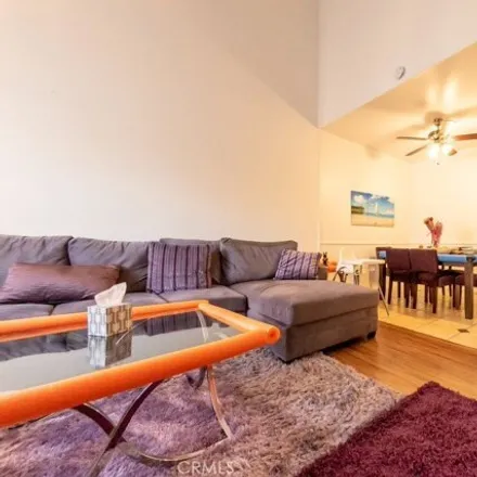 Rent this 1 bed condo on Alley 80539 in Los Angeles, CA 91335