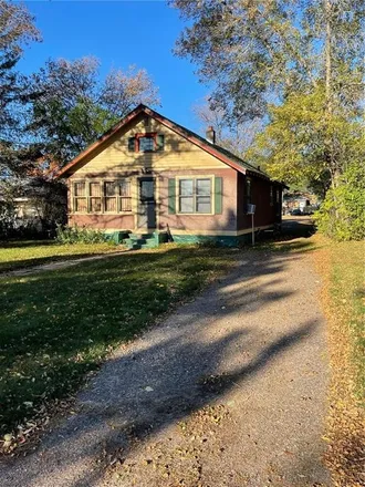 Buy this 2 bed house on 117 South Summit Street in Spooner, WI 54801