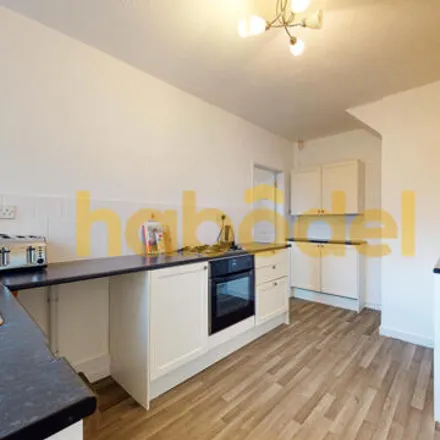 Image 2 - Broadway West, Redcar, TS10 5PD, United Kingdom - Townhouse for rent