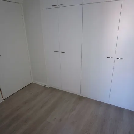 Rent this 2 bed apartment on Puistokatu 35 in 40200 Jyväskylä, Finland