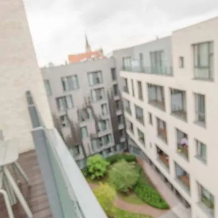 Rent this 2 bed apartment on Rue du Prince Albert - Prins Albertstraat 33 in 1050 Ixelles - Elsene, Belgium