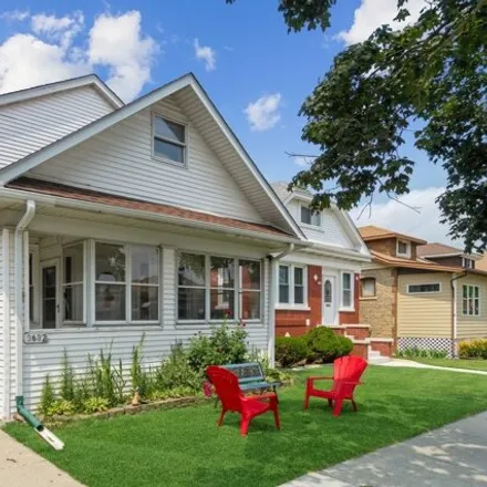 Buy this 4 bed house on 3632 North Lotus Avenue in Chicago, IL 60641