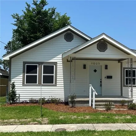 Buy this 3 bed house on 1025 Fairway Street in Rex Trailer Court, Kenner