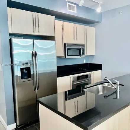 Rent this 1 bed condo on 1111 Southwest 1st Avenue