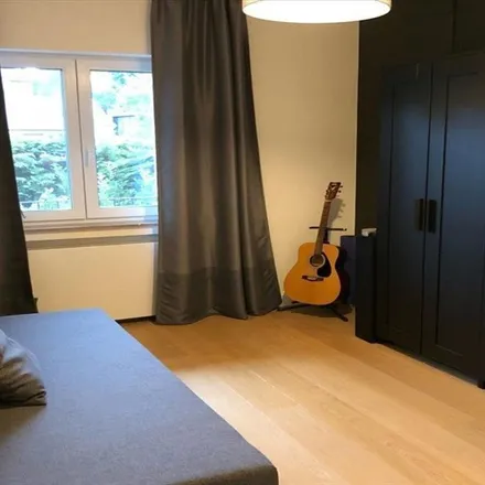 Rent this 2 bed apartment on Avenue Sainte-Alix - Sinte-Aleidislaan 55 in 1150 Woluwe-Saint-Pierre - Sint-Pieters-Woluwe, Belgium