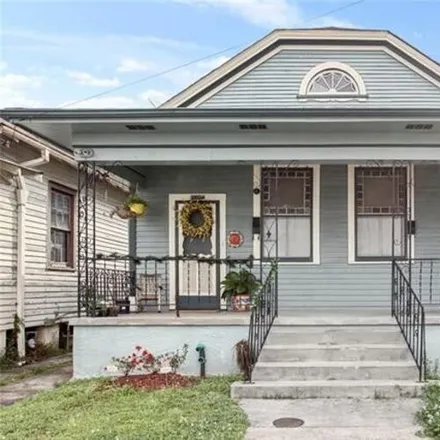 Rent this 2 bed apartment on 1220 Teche Street