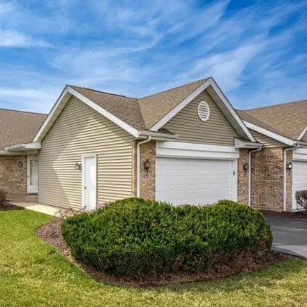 Buy this 3 bed condo on 937 South Bell School Road in Cherry Valley, Rockford Township