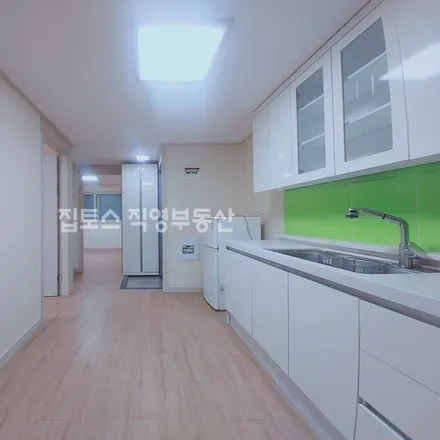 Rent this 2 bed apartment on 서울특별시 관악구 신림동 532-18