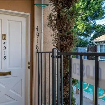 Rent this 3 bed townhouse on 4916 Cahuenga Boulevard in Los Angeles, CA 91602