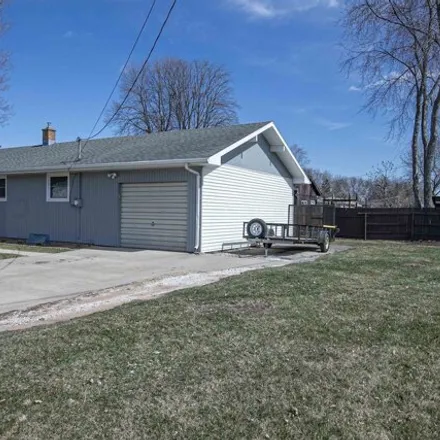Image 3 - 1092 Shannon Street, Neenah, WI 54956, USA - House for sale