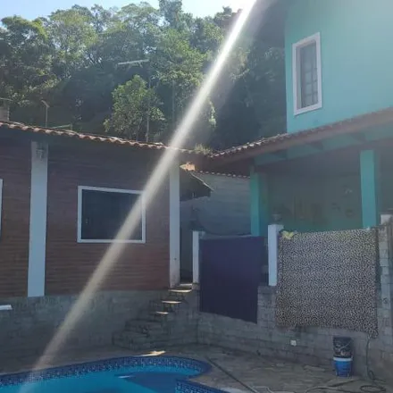 Buy this 4 bed house on Estrada Santa Inês in Santa Inês, Caieiras - SP