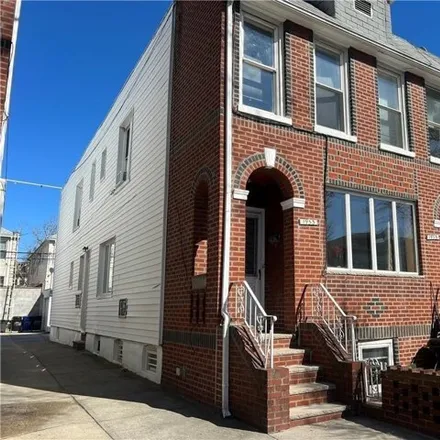 Image 3 - 1953 72nd Street, New York, NY 11204, USA - Duplex for sale