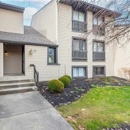 Buy this 1 bed condo on 7373 Glengary Drive in Sagamore Hills, OH 44067