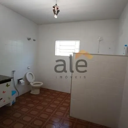 Buy this 3 bed house on Rua Alcina Raposeiro Yanssen in Vila Menuzzo, Sumaré - SP