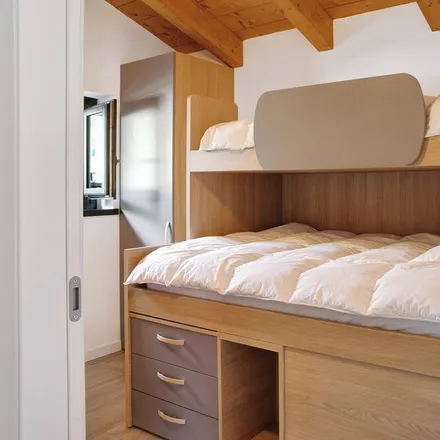 Rent this 2 bed apartment on Caspoggio in Via Bernina, 23020 Caspoggio SO