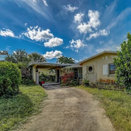 Buy this 2 bed house on 38 Pinetree Circle in Tequesta, Palm Beach County