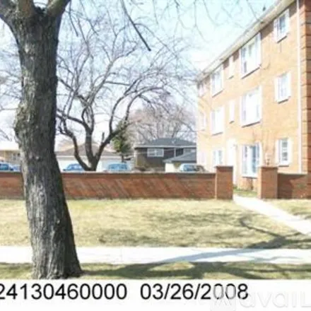 Image 1 - 14340 Blackstone Ave, Unit 1W - Apartment for rent
