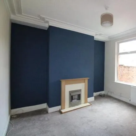 Rent this 3 bed townhouse on Lowther Street in Preston, PR2 2SN