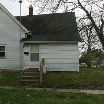 Buy this 2 bed house on 1221 North J Street in Elwood, Madison County
