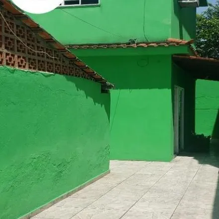 Buy this 2 bed house on Rua Chumbo in Jardim Gramacho, Duque de Caxias - RJ