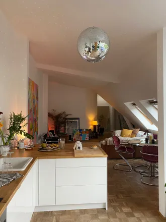 Rent this 3 bed apartment on Raumerstraße 22 in 10437 Berlin, Germany