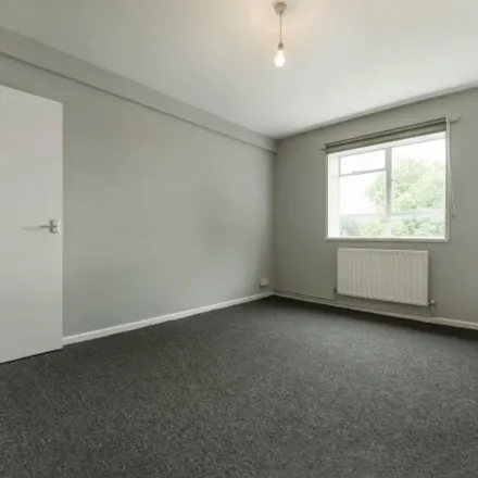 Image 4 - Clapham Park Cube, Bowie Close, London, SW4 8HA, United Kingdom - Apartment for rent