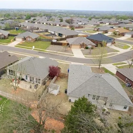 Image 3 - 2949 Cityview Court, Norman, OK 73071, USA - House for rent