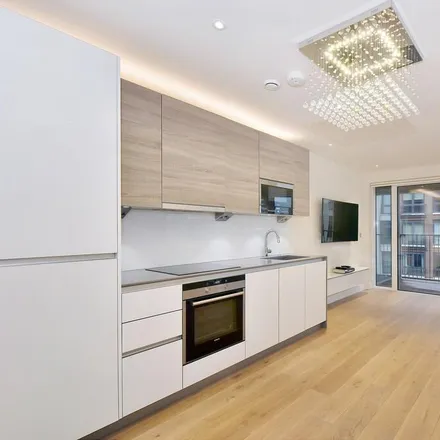 Rent this 2 bed apartment on Dockside House in 4 Park Street, London