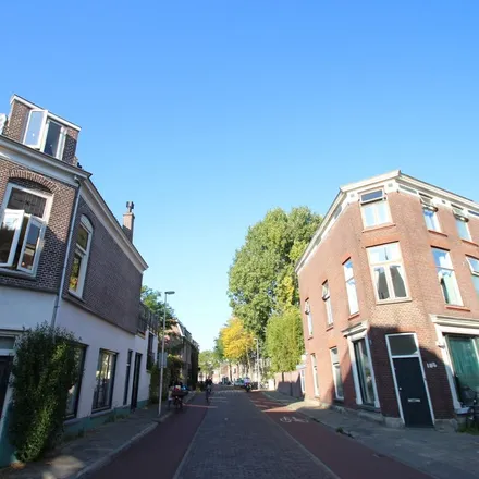 Rent this 1 bed apartment on Stadhouderslaan 1 in 3583 JA Utrecht, Netherlands