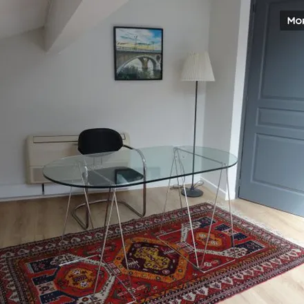 Image 7 - 9 Rue Adolphe Coll, 31300 Toulouse, France - Apartment for rent