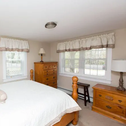 Image 1 - Falmouth, MA - Townhouse for rent