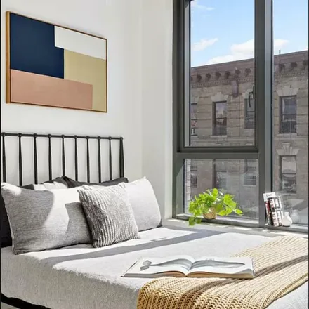 Image 6 - 2750 Frederick Douglass Boulevard, New York, NY 10039, USA - Apartment for rent