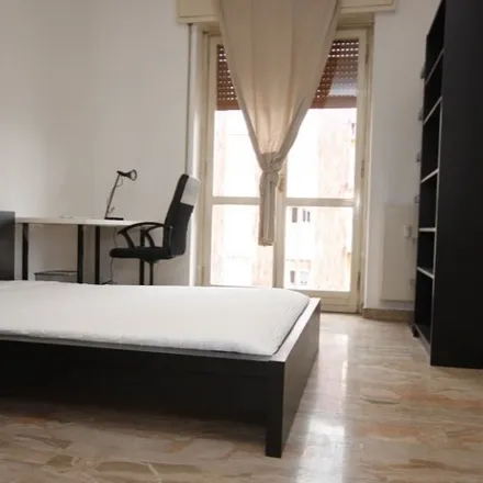 Rent this 5 bed room on Via Lattanzio 15 in 20135 Milan MI, Italy